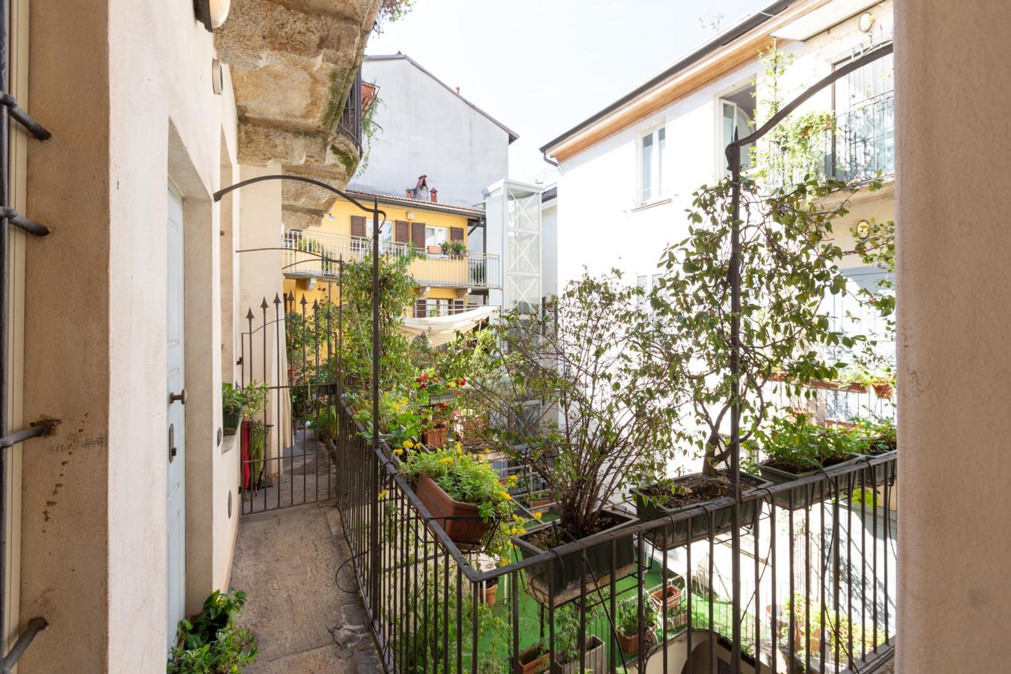 Cosy Two Bedroom Apartment Close To Navigli Μιλάνο Εξωτερικό φωτογραφία